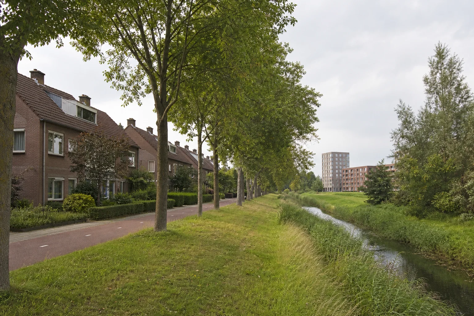 Groene woonomgeving van Achtse Barrier–Spaaihoef in Eindhoven