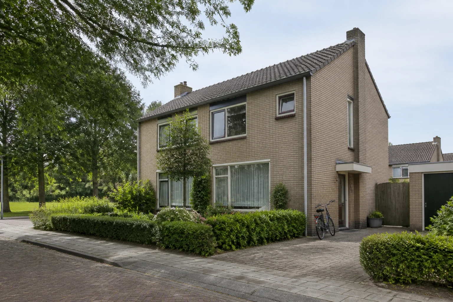 Huis laten taxeren in Eersel | NWWI-taxatie | €599 all-in 4 Voorbeeld van een gezinswoning in Eersel